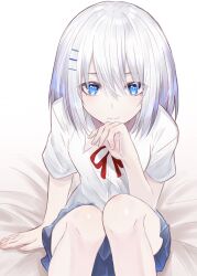  1girl arm_at_side blue_eyes blue_skirt breasts closed_mouth collar commentary_request dande_cat date_a_live expressionless eyelashes feet_out_of_frame fingernails grey_hair hair_between_eyes hair_ornament hairclip hand_on_own_chin highres knees_together_feet_apart leaning_forward legs light_blush looking_at_viewer medium_hair miniskirt on_bed pleated_skirt red_ribbon ribbon school_uniform shirt short_sleeves sidelocks simple_background sitting skirt small_breasts solo straight_hair tobiichi_origami uniform white_background white_collar white_hair white_shirt  rating:General score:17 user:danbooru