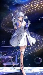  1girl bare_legs bare_shoulders bubble commentary_request detached_sleeves dress gloves grey_hair hair_intakes hands_up highres holding honkai:_star_rail honkai_(series) long_hair looking_at_viewer robin_(honkai:_star_rail) short_sleeves solo staff_(music) standing strapless strapless_dress very_long_hair white_dress white_gloves yeni1871 