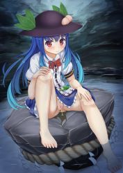 1girl akizuki_(akizuki71) barefoot black_headwear blue_hair blue_skirt blush bow bowtie breasts cleft_of_venus food fruit hands_on_own_knees hat highres hinanawi_tenshi leaf long_hair looking_at_viewer no_panties ocean partially_submerged peach peeing pussy red_eyes red_neckwear rock rope shirt short_sleeves sitting skirt small_breasts smile touhou uncensored water white_shirt rating:Explicit score:34 user:cpee