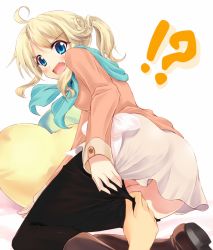 !? 1girl ahoge angry ass bad_id bad_pixiv_id black_pantyhose blonde_hair blue_eyes blush boots clothes_pull esia_mariveninne fang from_behind komone_ushio looking_back original pantyhose pantyhose_pull simple_background skirt solo surprised rating:Explicit score:29 user:danbooru