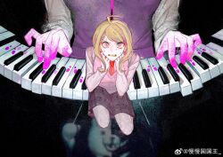  1girl absurdres ahoge akamatsu_kaede backpack bag bear black_background blonde_hair blood blood_on_hands breasts chinese_commentary clenched_teeth commentary_request danganronpa_(series) danganronpa_v3:_killing_harmony execution fortissimo full_body hair_ornament hands_on_own_neck head_out_of_frame highres instrument kneeling long_hair long_sleeves looking_at_viewer manman_guo_guowang miniskirt monokuma multiple_views music musical_note musical_note_hair_ornament musical_note_print necktie noose pink_blood pink_vest playing_instrument playing_piano pleated_skirt purple_eyes purple_skirt red_necktie shirt skirt spoilers sweat sweater_vest teeth upper_body v-neck vest weibo_watermark white_shirt 