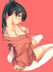 10s 1girl arm_support bad_id bad_twitter_id bare_shoulders black_hair blue_eyes blush breasts cleavage closed_mouth collarbone feet from_above highres houshou_(kancolle) japanese_clothes kantai_collection kimono kyuuso_inukami long_hair long_sleeves looking_at_viewer looking_back looking_to_the_side medium_breasts open_clothes open_kimono ponytail red_background red_kimono sitting solo sweat thighhighs wariza white_thighhighs wide_sleeves rating:Sensitive score:41 user:danbooru
