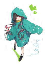  1girl black_footwear black_hair blush closed_mouth colored_inner_hair colored_shadow commentary_request full_body hamayumiba_sou heart heart_in_eye highres long_hair long_sleeves looking_at_viewer midori_hemo multicolored_hair ochikobore_fruit_tart pink_hair rain raincoat red_eyes shadow shoes sleeves_past_wrists smile sneakers solo split_mouth sweater symbol_in_eye white_background yellow_sweater 