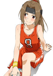  1girl aino_nagisa arm_support ball bare_shoulders basketball basketball_(object) black_hairband black_sports_bra bow breasts brown_hair closed_mouth collarbone dr._gero_(staedtler_0508) eyes_visible_through_hair hair_bow hairband highres idolmaster idolmaster_cinderella_girls idolmaster_cinderella_girls_starlight_stage knee_up long_hair looking_at_another medium_breasts ponytail red_bow red_eyes red_shirt red_shorts shirt shorts simple_background sitting sleeveless sleeveless_shirt smile solo sports_bra sweat uniform white_background yellow_wristband 