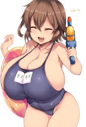  1girl alternate_breast_size blue_one-piece_swimsuit breast_expansion breasts brown_hair cleavage closed_eyes collarbone commentary_request cowboy_shot fang hair_ornament hairclip highres huge_breasts ikazuchi_(kancolle) innertube kantai_collection name_tag one-piece_swimsuit open_mouth school_swimsuit short_hair sideboob simple_background smile solo super_soaker swim_ring swimsuit tsukasawa_takamatsu w_arms water_gun white_background  rating:Questionable score:23 user:Orphan_crippler
