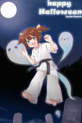 1girl :3 :d =_= absurdres barefoot belt black_belt bright_pupils brown_hair chinese_commentary commentary_request dougi fang feet full_body full_moon ghost green_eyes halloween highres kuma-bound looking_at_viewer martial_arts_belt moon night night_sky open_mouth original sheet_ghost short_twintails sky smile soles star_(sky) tombstone twintails white_pupils wrist_wrap