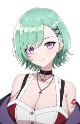  1girl absurdres bare_shoulders black_choker bra_strap breasts character_name choker cleavage commentary daydarion ear_piercing earrings english_commentary green_hair hair_behind_ear hair_ornament hairclip head_tilt highres jewelry large_breasts looking_at_viewer mole mole_on_breast necklace off_shoulder piercing purple_eyes red_bustier shoulder_tattoo simple_background smile solo stud_earrings swept_bangs tattoo triangle_earrings upper_body virtual_youtuber vspo! white_background white_bustier x_hair_ornament yakumo_beni yakumo_beni_(4th_costume) 