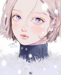  1girl artist_name blue_eyes braid closed_mouth dated expressionless fur_trim highres light_brown_hair looking_at_viewer original portrait short_hair signature simple_background snow solo white_background yoshino_ganko 