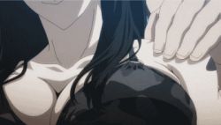  1boy 1girl animated animated_gif bikini breasts cleavage jiggle jormungand_(manga) large_breasts lowres sofia_valmer swimsuit  rating:Questionable score:73 user:ccutter