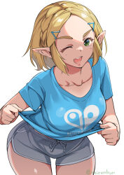  1girl blonde_hair blue_shirt braid breasts clothes_lift collarbone commentary_request cowboy_shot crown_braid dolphin_shorts green_eyes hair_ornament large_breasts leaning_forward lifted_by_self looking_at_viewer monbetsu_kuniharu nintendo nintendo_switch_shirt one_eye_closed pointy_ears princess_zelda shirt shirt_lift short_hair short_shorts shorts simple_background smile solo standing the_legend_of_zelda the_legend_of_zelda:_tears_of_the_kingdom twitter_username white_background 