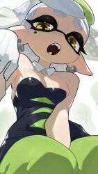  1girl :o bare_shoulders between_legs black_dress bow-shaped_hair breasts cleavage collar collarbone commentary_request cross-shaped_pupils detached_collar dress earrings fangs gloves green_pantyhose grey_hair half-closed_eyes hand_between_legs hand_up hata4564 highres inkling jewelry long_pointy_ears looking_at_viewer marie_(splatoon) medium_hair mole mole_under_eye nintendo open_mouth pantyhose pointy_ears solo splatoon_(series) strapless strapless_dress swept_bangs symbol-shaped_pupils tentacle_hair thick_eyebrows white_collar white_gloves yellow_eyes 