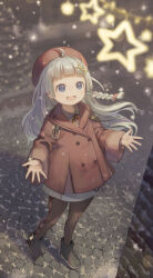  1girl a.i._voice absurdres ahoge argyle_clothes argyle_pantyhose beret black_footwear black_pantyhose blue_eyes blunt_bangs boots braid buttons christmas_lights christmas_tree coat double-breasted floating_hair full_body grey_hair grey_skirt hands_up hat highres kizuna_akari kizuna_akari_(tsubomi) kyo_mizusawa long_hair long_sleeves looking_up night open_mouth outdoors pantyhose red_coat red_hat sett side_braid skirt smile snow snowing solo sparkle_hair_ornament urban voiceroid 