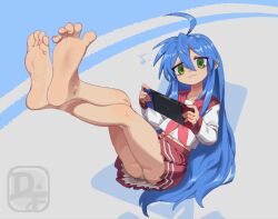  1girl :3 ahoge artist_logo ass bare_legs barefoot blue_background blue_hair closed_mouth commentary commission crossed_legs difman english_commentary eyelashes feet foot_focus foreshortening green_eyes grey_background hair_between_eyes handheld_game_console hands_up head_tilt highres holding holding_handheld_game_console izumi_konata leaning_back legs legs_up long_hair long_sleeves lucky_star midriff_peek miniskirt mole mole_under_eye musical_note navel neckerchief nintendo_switch panties pink_neckerchief pleated_skirt red_sailor_collar red_skirt ryouou_school_uniform sailor_collar school_uniform serafuku shirt sidelocks sitting skirt soles solo spread_toes thighs toenails toes two-tone_background underwear very_long_hair white_panties white_shirt  rating:Sensitive score:164 user:danbooru