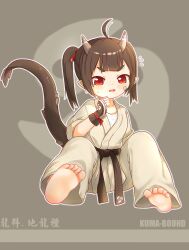  absurdres ahoge artist_name barefoot belt blush brown_belt brown_hair chinese_commentary commentary_request dougi dragon_girl dragon_tail feet flying_sweatdrops foot_focus grey_background grey_pants highres horns kuma-bound loli martial_arts_belt medium_hair open_mouth original pants red_eyes soles sweat tail toes v-shaped_eyebrows  rating:Sensitive score:8 user:danbooru