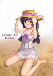  10s 1girl 2013 absurdres adjusting_clothes adjusting_headwear alternate_eye_color barefoot black_hair blunt_bangs blush bow breasts character_name cleavage dated dress feet gokou_ruri gradient_background hands_on_headwear hat hat_ribbon highres hime_cut legs lips long_hair no_shoes nose ore_no_imouto_ga_konna_ni_kawaii_wake_ga_nai purple_bow red_eyes ribbon sand sitting solo sun_hat sundress toes wariza white_background yi_l_chen_5 