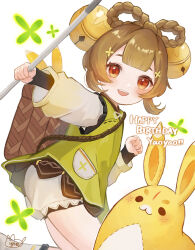  1girl :d absurdres ankle_boots backpack_basket bell bloomers boots bow-shaped_hair brown_hair center-flap_bangs child clenched_hand dot_nose dress genshin_impact green_dress hair_bell hair_ornament happy_birthday highres holding holding_polearm holding_weapon light_blush long_sleeves looking_at_viewer mokankan open_mouth orange_eyes pocket polearm shirt short_hair sidelocks signature simple_background sleeveless sleeveless_dress smile standing standing_on_one_leg stuffed_animal stuffed_toy teeth underwear upper_teeth_only weapon white_background white_bloomers white_footwear white_shirt wide_sleeves yaoyao_(genshin_impact) yuegui_(genshin_impact) 