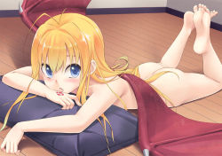  10s 1girl antenna_hair ass barefoot blonde_hair blue_eyes blush dragon_crisis! dragon_wings artistic_error face feet legs_up long_hair lying nude on_stomach pillow rose_(dragon_crisis!) soles solo tenkuu_nozora the_pose toes wings  rating:Questionable score:161 user:danbooru