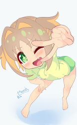  +_+ 1girl ;d absurdres arm_up bare_legs barefoot blush brown_hair commentary fang foreshortening from_above full_body green_eyes green_hoodie green_shorts grey_background hair_intakes hand_on_own_knee highres hood hoodie looking_at_viewer marsh753315 medium_hair oka_asahi one_eye_closed onii-chan_wa_oshimai! open_mouth short_sleeves shorts signature simple_background smile solo standing tareme toenails toes two_side_up v v-shaped_eyebrows v_over_eye 