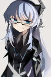  1girl artist_name black_necktie black_suit blue_eyes blue_hair closed_mouth collared_shirt commentary_request cowboy_shot formal glasses grey_background highres horns kiseijou_rei long_hair long_sleeves looking_at_viewer necktie neptune_(series) semi-rimless_eyewear shirt simple_background single_horn smile smug solo suit under-rim_eyewear yitsune_melody 