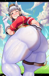  1girl absurdres animal_ears ass bare_shoulders blue_sky breasts crop_top day from_behind from_below gloves gold_ship_(umamusume) grey_hair grin highres horse_ears horse_girl huge_ass large_breasts leggings long_hair looking_at_viewer ofu_(pixiv71507545) outdoors pantylines purple_eyes sky sleeveless smile solo sweat thick_thighs thighs umamusume white_gloves white_leggings 