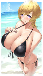  1girl absurdres arisugawa_ya arm_at_side bare_arms beach bikini black_bikini blonde_hair blue_sky breasts cleavage cloud commentary_request day foreshortening hand_on_own_hip highres horizon huge_breasts looking_at_viewer o-ring o-ring_bikini open_mouth original outdoors purple_eyes side-tie_bikini_bottom sky solo standing swimsuit 
