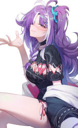  1girl black_choker black_jacket black_shirt black_shorts blush braid breasts choker closed_mouth cowboy_shot from_side hand_up highres jacket large_breasts looking_at_viewer michi_mochievee multicolored_hair off_shoulder purple_hair raijuu_(bakanara) shirt short_shorts shorts side_braid side_ponytail simple_background sitting solo streaked_hair torn_clothes torn_shirt vshojo white_background 