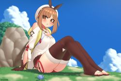 1girl ass atelier_(series) atelier_ryza bare_shoulders belt blush boots breasts brown_belt brown_eyes brown_gloves brown_hair brown_thighhighs cloud flower gloves grass hair_ornament hairclip hat jewelry kuroonehalf looking_at_viewer necklace reisalin_stout short_hair short_shorts shorts single_glove sitting solo star_(symbol) star_necklace thick_thighs thigh_boots thighhighs thighs white_hat rating:Sensitive score:17 user:SquiddyWiddy
