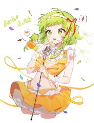  ! 2girls ahoge arin_(fanfan013) arm_up ascot bare_shoulders breasts carrot chibi cleavage clone coattails collar collared_shirt commentary confetti crop_top cropped_legs dated detached_collar eyelashes frilled_shirt frilled_skirt frilled_wrist_cuffs frills green_eyes green_hair green_nails gumi hair_ribbon hairband hand_up headpiece heart highres holding holding_microphone_stand large_breasts looking_at_another microphone_stand midriff miniskirt multiple_girls nail_polish on_food open_mouth orange_shirt orange_skirt red_ribbon ribbon shirt short_hair_with_long_locks sidelocks simple_background sitting sitting_on_food skirt skirt_set sleeveless sleeveless_shirt solo_focus spoken_exclamation_mark spoken_heart teeth upper_teeth_only vocaloid white_ascot white_background white_collar white_hairband white_wrist_cuffs wrist_cuffs 