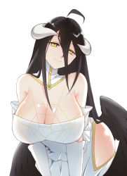 1girl ahoge albedo_(overlord) bad_id bad_pixiv_id bare_shoulders bent_over black_hair black_wings breasts cleavage demon_girl demon_horns dress elbow_gloves female_focus gloves head_tilt highres hip_vent horns large_breasts long_hair looking_at_viewer overlord_(maruyama) simple_background smile solo v_arms very_long_hair white_dress white_gloves wings x&amp;x&amp;x yellow_eyes rating:Sensitive score:98 user:danbooru