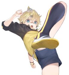 1boy aqua_eyes bare_legs blonde_hair blue_eyes commentary_request foreshortening hair_ornament hairclip kagamine_len kneehighs looking_at_viewer naoko_(naonocoto) open_mouth shoes short_hair short_sleeves shorts simple_background socks solo teeth vocaloid rating:Sensitive score:29 user:danbooru