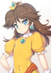 1girl abs blue_eyes brown_hair covered_erect_nipples covered_navel crown dress earrings flat_chest flipped_hair hand_on_own_hip hip_focus jewelry long_hair looking_at_viewer mario_(series) nagase_haruhito navel nintendo princess princess_daisy simple_background skin_tight solo super_mario_land toned white_background rating:Sensitive score:124 user:danbooru