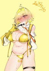  1girl ahoge averting_eyes belly bibie307 bikini blonde_hair blush breasts cleavage clothes_lift commentary_request cropped_sweater dated elegg_(nikke) embarrassed full-face_blush gloves gluteal_fold goddess_of_victory:_nikke gold_bikini hair_intakes high_collar highres large_breasts lifted_by_self long_bangs multicolored_hair navel plump purple_eyes short_hair solo stomach sweat sweater sweater_lift swimsuit thigh_strap two-tone_hair upright_ahoge yellow_background yellow_gloves 