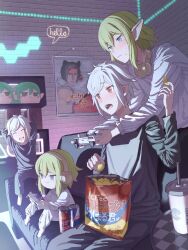 2boys 2girls alternate_universe bag_of_chips bell_cranel blush brother_and_sister can chips_(food) controller drink_can dungeon_ni_deai_wo_motomeru_no_wa_machigatteiru_darou_ka family father_and_daughter father_and_son food game_controller highres holding holding_controller holding_game_controller if_they_mated mother_and_daughter mother_and_son multiple_boys multiple_girls niceumeboshi playing_games potato_chips pout red_bull ryu_lion siblings snack soda_can