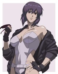  1girl belt black_gloves black_jacket breasts closed_mouth fingerless_gloves ghost_in_the_shell ghost_in_the_shell_stand_alone_complex gloves hair_between_eyes hand_on_own_hip highleg highleg_leotard highres holding holding_sunglasses jacket kusanagi_motoko leather leather_jacket leotard looking_at_viewer open_clothes open_jacket pu-chin purple-tinted_eyewear purple_hair red_eyes short_hair simple_background smile solo strapless strapless_leotard sunglasses tinted_eyewear unworn_eyewear 