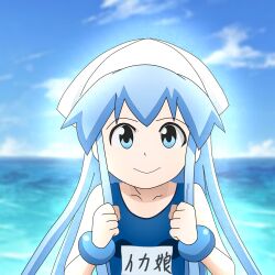  1girl bare_shoulders blue_eyes blue_hair blue_one-piece_swimsuit blurry blurry_background breasts closed_mouth cloud collarbone dot_nose facing_viewer hat highres ikamusume matching_hair/eyes name_tag one-piece_swimsuit outdoors school_uniform shinryaku!_ikamusume sky small_breasts smile solo squid_girl squid_hat standing swimsuit tentacle_hair water 