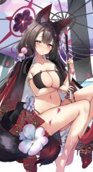  1girl akahaneko animal_ears arm_under_breasts barefoot bikini black_bikini black_hair blue_archive breasts cleavage fox_ears fox_girl fox_tail gradient_hair highres holding holding_umbrella large_breasts long_hair looking_at_viewer low_twintails multicolored_hair navel official_alternate_costume red_hair smile solo swimsuit tail twintails umbrella wakamo_(blue_archive) wakamo_(swimsuit)_(blue_archive) yellow_eyes 