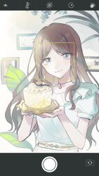  1girl bang_dream! bang_dream!_it&#039;s_mygo!!!!! blue_eyes blue_shirt brown_hair cake closed_mouth commentary_request fake_phone_screenshot fake_screenshot food highres holding holding_plate jewelry leaf long_hair looking_at_viewer nagasaki_soyo necklace plant plate shirt short_sleeves simoco smile solo upper_body viewfinder 