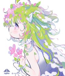  1girl ahoge artist_name bow_choker bug butterfly choker clenched_hand closed_mouth cotono_(nazekun) cross-shaped_pupils dress flower from_side green_hair hair_flower hair_ornament hair_ribbon hands_on_own_chest hands_up highres insect lace lace_choker leaf leaf_hair_ornament long_hair original pink_butterfly pink_eyes pink_flower ribbon short_twintails simple_background sleeveless sleeveless_dress smile snow_on_head swept_bangs symbol-shaped_pupils twintails two_side_up upper_body white_background white_choker white_dress white_ribbon wrist_bow wrist_ribbon 