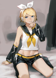 1boy arm_support black_leg_warmers black_sailor_collar black_shorts blonde_hair blue_eyes bow commentary cosplay crossdressing detached_sleeves full_body grey_background hairband headphones highres ishida_(segu_ishida) kagamine_rin kagamine_rin_(cosplay) looking_at_viewer male_focus multiple_hairpins navel on_bed original sailor_collar seiza shiny_clothes short_hair shorts sitting solo trap vocaloid white_bow white_hairband 