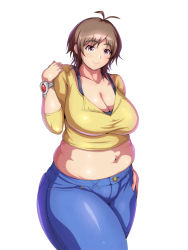  amaha_masane breasts brown_eyes brown_hair bursting_belly denim fat highres jeans large_breasts midriff mature_female muffin_top navel pants plump short_hair thick_thighs thighs undersized_clothes witchblade 