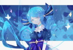 1girl bare_shoulders black_bow bow closed_mouth collarbone commentary_request drill_hair green_eyes green_hair gwen_(league_of_legends) hair_bow highres holding holding_scissors league_of_legends long_hair looking_at_viewer puffy_short_sleeves puffy_sleeves scissors senri_(uart5752) short_sleeves smile solo twin_drills twintails upper_body rating:General score:3 user:danbooru