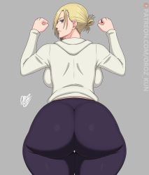  1girl absurdres annie_leonhart artist_name ass ass_focus back backboob blonde_hair blue_eyes breasts highres huge_ass jewelry large_breasts oroz_kun patreon_username ring shingeki_no_kyojin shirt simple_background solo thick_thighs thighs  rating:Sensitive score:50 user:Oroz_Kun