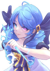 1girl absurdres ahoge black_bow blue_eyes blue_hair bow breasts closed_mouth dress drill_hair grey_dress gwen_(league_of_legends) hair_bow heterochromia highres holding holding_scissors league_of_legends long_hair looking_at_viewer momikodayo pink_eyes puffy_short_sleeves puffy_sleeves scissors short_sleeves simple_background smile solo star-shaped_pupils star_(symbol) symbol-shaped_pupils twin_drills white_background rating:Sensitive score:8 user:danbooru