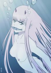 1girl artist_request ass breasts butt_crack completely_nude darling_in_the_franxx fish food_in_mouth green_eyes highres horns long_hair looking_at_viewer medium_breasts nipples nude pink_hair pixiv swimming underwater unico zero_two_(darling_in_the_franxx)