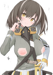  1girl ? ?? absurdres arknights between_breasts black_hair blush breasts closed_mouth commentary_request gloves grey_sweater hand_on_own_hip head_tilt highres inverted_nipples large_breasts long_sleeves looking_at_viewer magallan_(arknights) multicolored_hair nipple_cutout nipples short_hair simple_background single_glove smile solo strap_between_breasts streaked_hair sweater turtleneck turtleneck_sweater upper_body white_background white_gloves white_hair yellow_eyes yuuko_(oruta) 