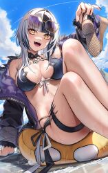  1girl absurdres aoi_13 bikini black_bikini black_hair breasts day grey_hair hair_ornament highres hololive hololive_english large_breasts long_hair looking_at_viewer multicolored_hair open_mouth shiori_novella smile solo split-color_hair swimsuit two-tone_hair virtual_youtuber wet yellow_eyes  rating:Sensitive score:17 user:danbooru