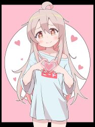  1girl absurdres ahoge black_border blush border brown_eyes closed_mouth clothes_writing colored_inner_hair commentary_request dot_nose genderswap genderswap_(mtf) grey_hair hair_between_eyes hands_up heart heart_background heart_hands highres long_hair looking_at_viewer multicolored_hair naked_shirt neet onii-chan_wa_oshimai! oversized_clothes oversized_shirt oyama_mahiro pink_background pink_hair print_shirt shirt short_sleeves single_bare_shoulder smile solo standing t-shirt u_illustrator white_shirt 