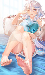  1girl absurdres ahoge alternate_costume bare_shoulders barefoot blue_eyes blue_hair commentary_request furina_(genshin_impact) genshin_impact highres knees_up long_hair looking_at_viewer multicolored_hair off-shoulder_shirt off_shoulder one_eye_closed open_mouth shiro_(hgan7752) shirt short_sleeves solo streaked_hair very_long_hair white_hair 