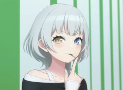  1girl bang_dream! bang_dream!_it&#039;s_mygo!!!!! bare_shoulders black_shirt blue_eyes blush closed_mouth collarbone commentary_request food food_in_mouth green_background heterochromia highres kaname_raana long_sleeves looking_at_viewer matcha_(food) off_shoulder partial_commentary pocky pocky_day pocky_in_mouth shirt sleeves_past_wrists solo temple_o_dragon upper_body white_hair white_shirt wolf_cut yellow_eyes 