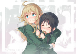  2girls abstract_background ahoge aqua_eyes biting_hair black_hair blonde_hair blue_eyes blush chito_(shoujo_shuumatsu_ryokou) closed_eyes closed_mouth commentary cross english_commentary fur-trimmed_jacket fur_trim green_jacket happy holding holding_another&#039;s_hair hood hug jacket long_hair looking_ahead mohammad_rizky multiple_girls shoujo_shuumatsu_ryokou sidelocks twintails upper_body yuri yuuri_(shoujo_shuumatsu_ryokou) 